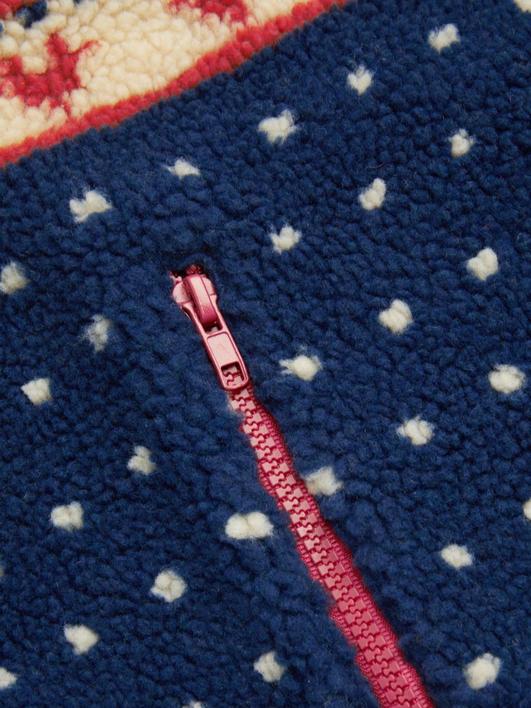 COZY XMAS FLEECE JACKET