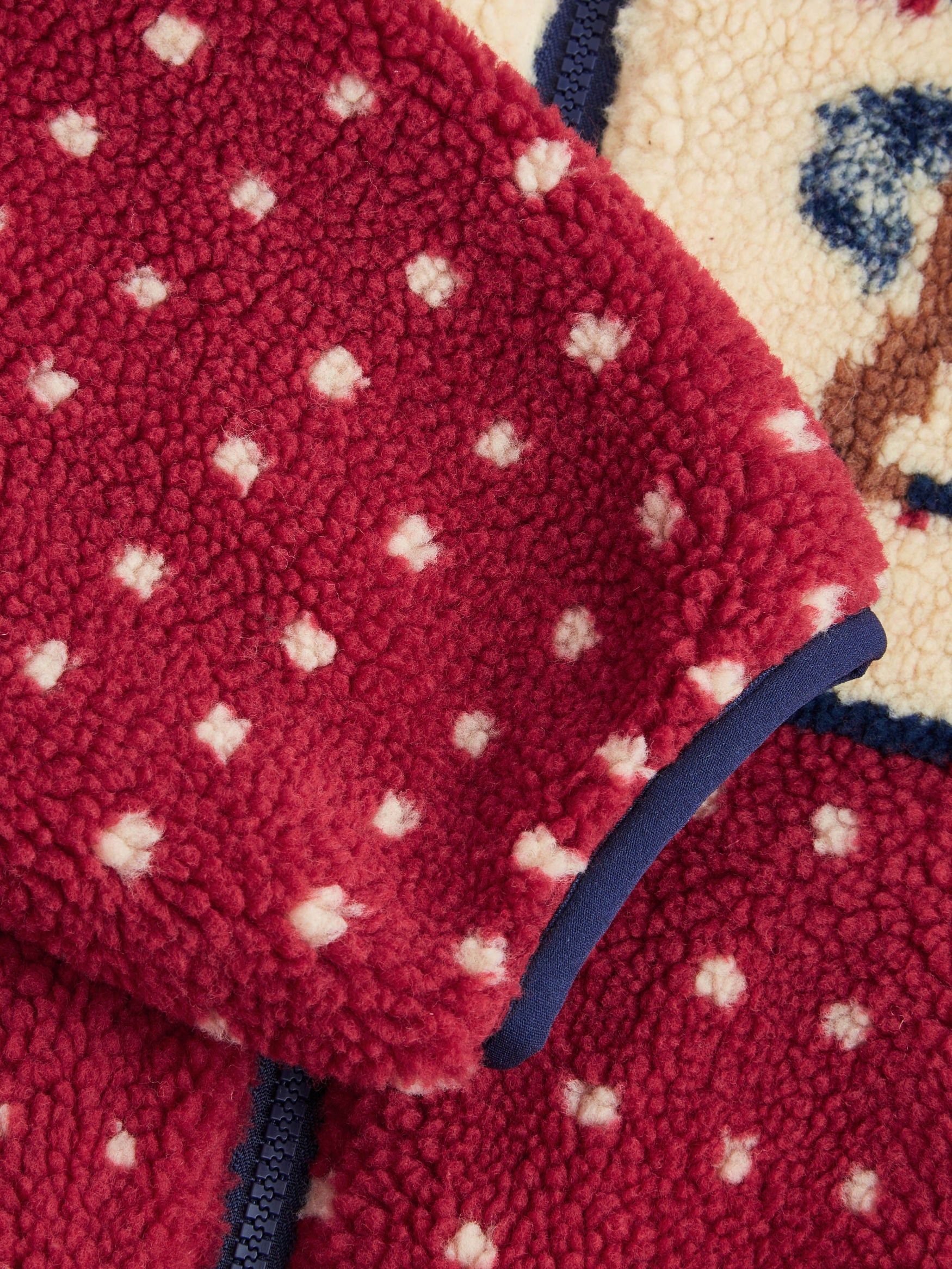 COZY XMAS FLEECE JACKET